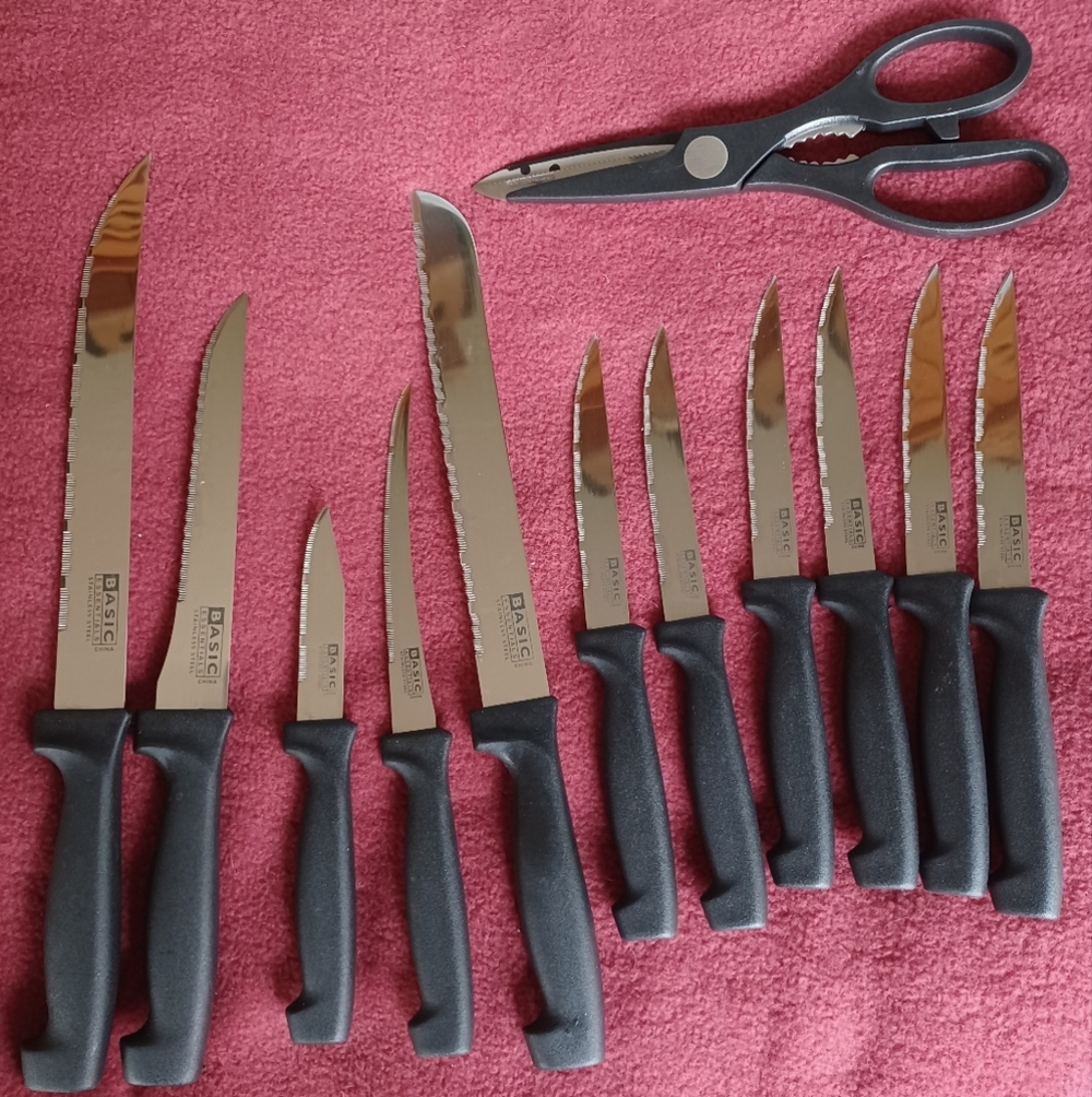 Kitchen knife set, Basic Essentials 12 pc. Set